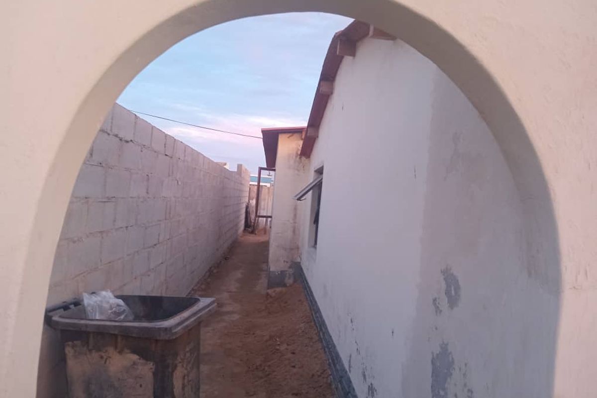 3BEDROOM HOUSE FOR SALE - Photo 2