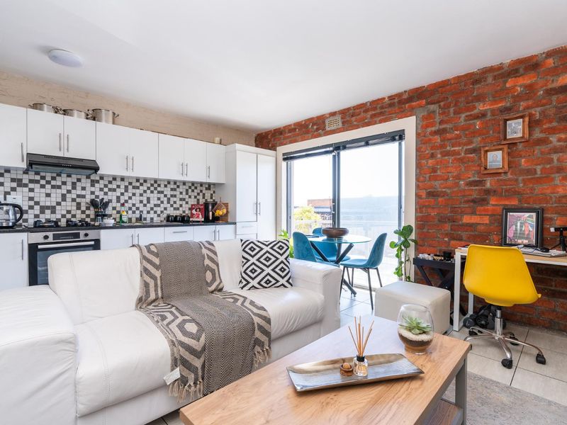 Neat One Bedroom Apartment, Move-In Ready! - Photo 7