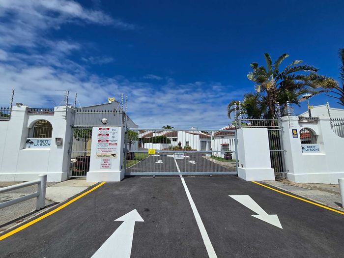 Property #2350575, Townhouse Rental Monthly in Humewood