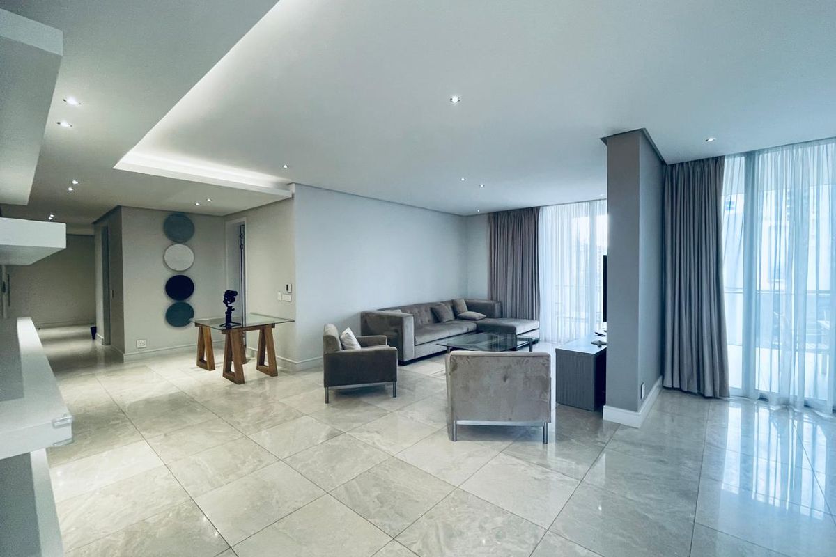 3 Bed Furnished Apartment for Rent in Sandown - Photo 2