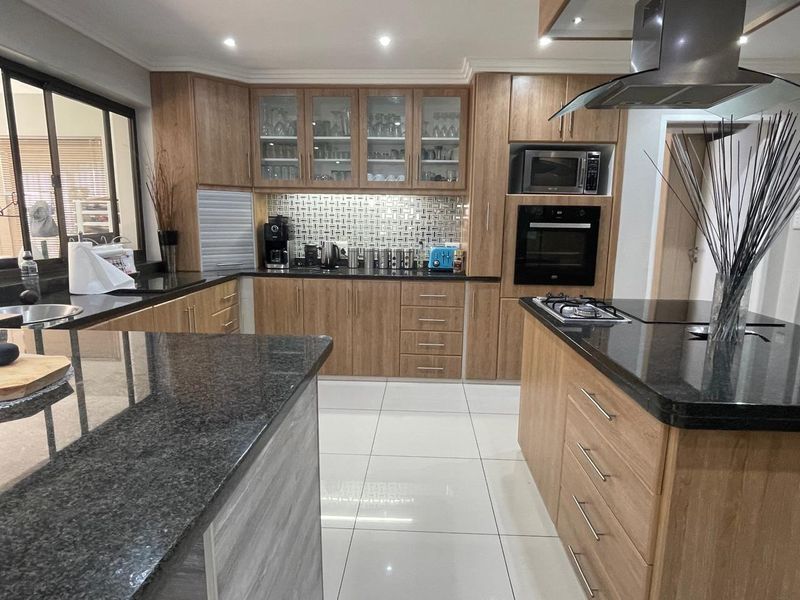 Coastal Bliss - Photo 10