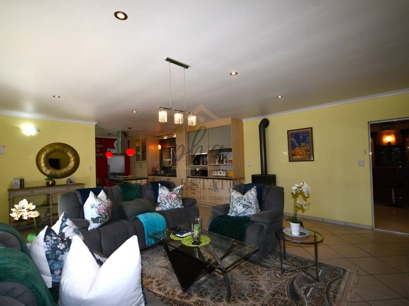 **Incredible Opportunity in a Desirable Area** - Photo 10