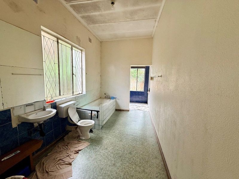 4 bedroom house for sale in Vryheid - Photo 10