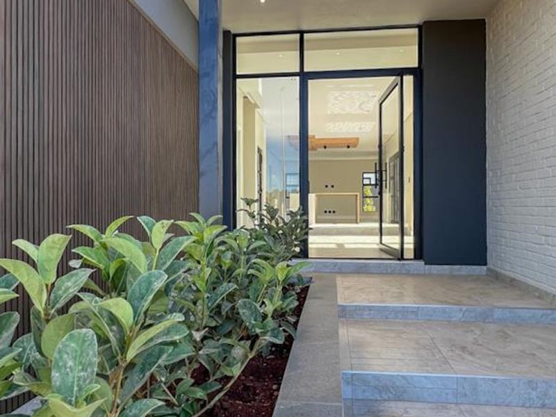 Future-Proof Living in One of Gauteng’s Most Established Estate Communities. - Photo 6