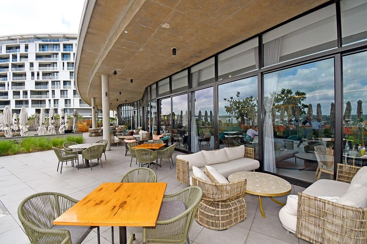 Luxurious one bedroom executive apartment for sale at Ellipse Waterfall - Photo 3
