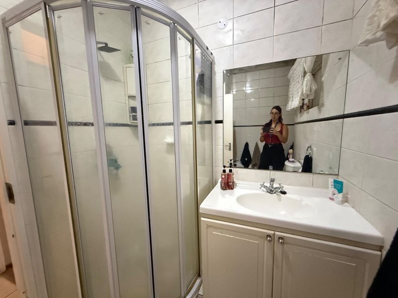 Discover Urban Convenience & Suburban Peace Here! - Photo 8