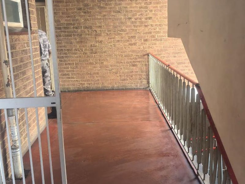 bachelor flat for sale in Sunnyside - Photo 6