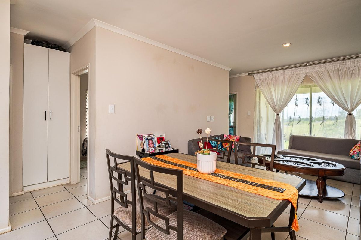 A perfect Blend of Security & Beauty – 3-Bedroom Free-Standing Home - Photo 4