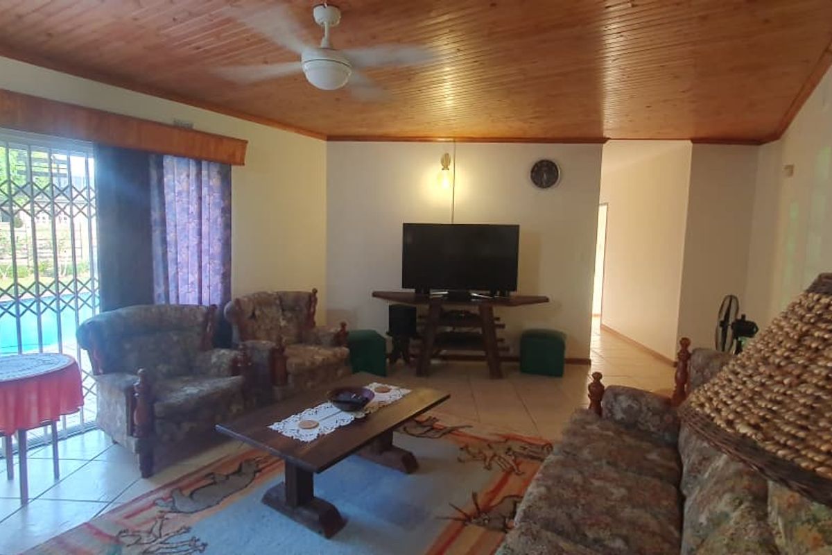 Your Ultimate Family Entertainer Awaits! - Photo 5