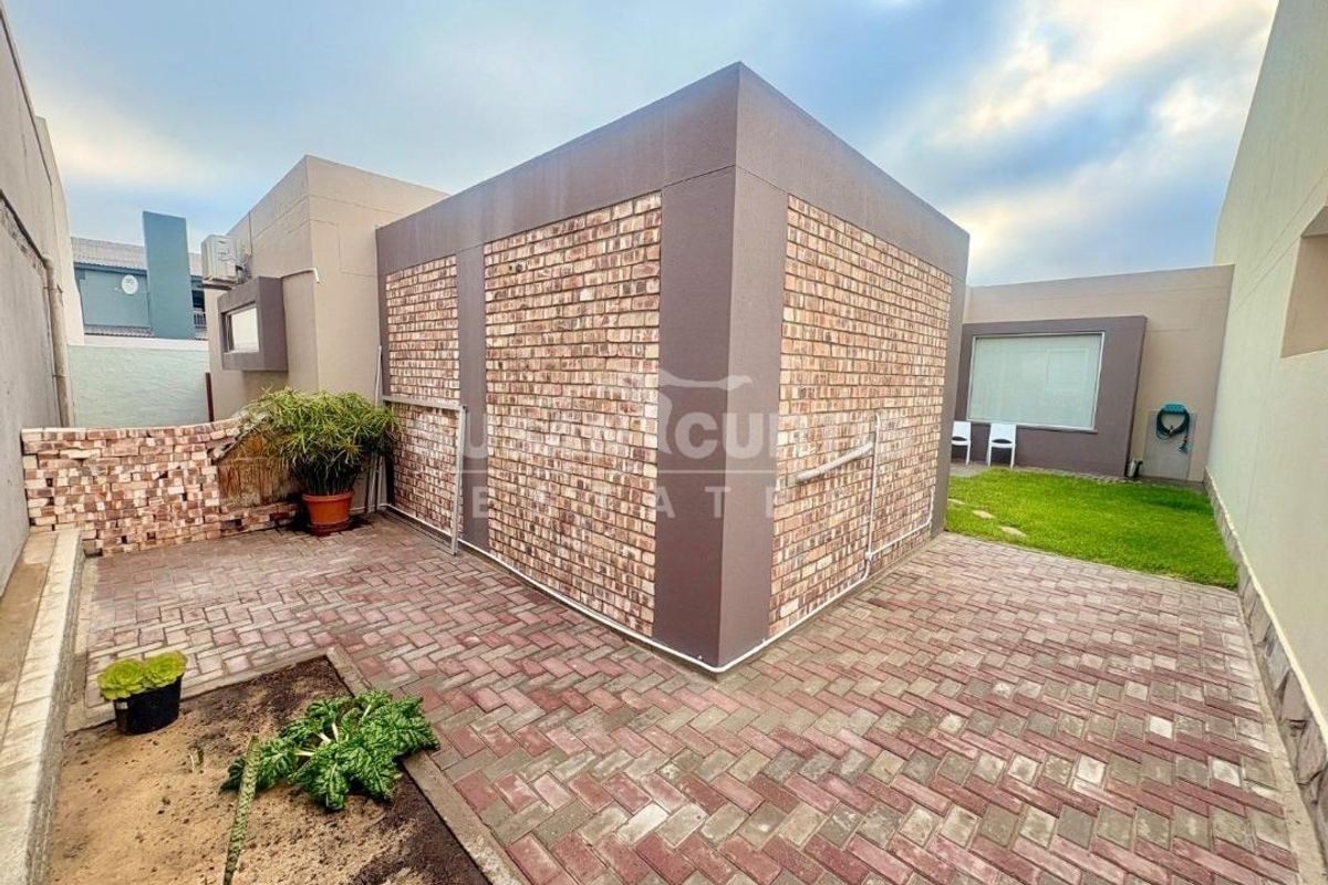Family House Longbeach - Photo 2