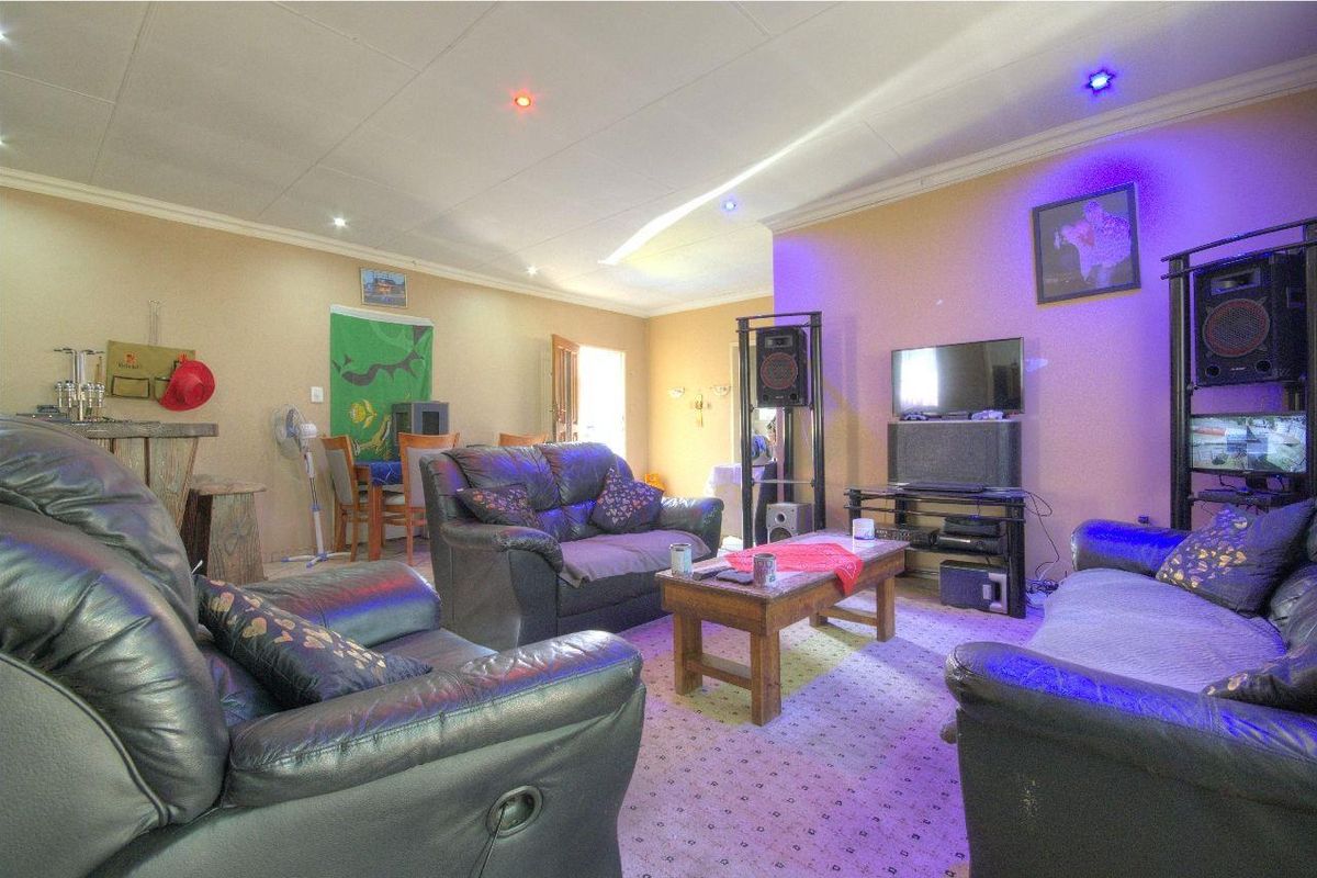 Investment opportunity or Multi family commune - Photo 4