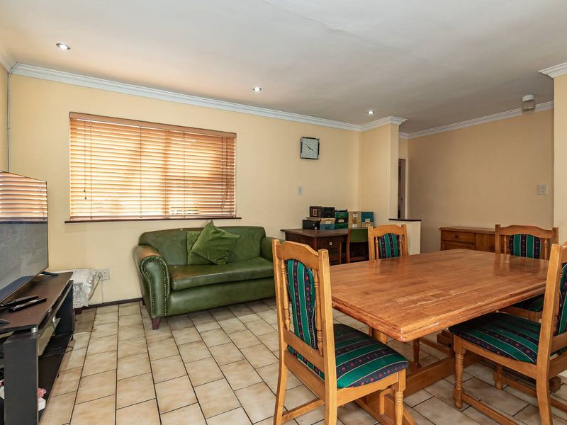 Beautiful 3 bedroom family home. - Photo 8