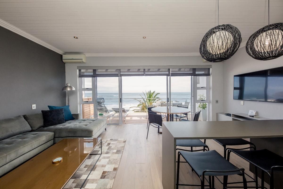 Camps Bay Luxury: Dual Airbnb Apartments with Ocean Views! - Photo 4