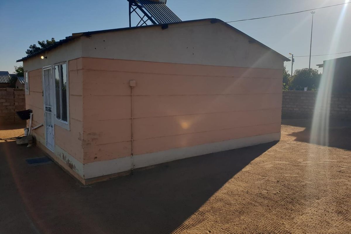 RDP for sale in Mabopane - Photo 2