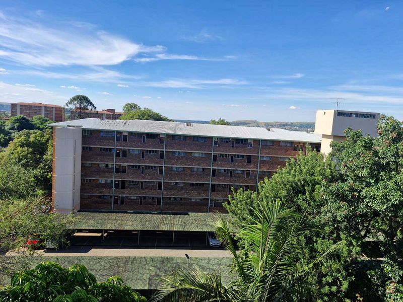 2-Bedroom Apartment for Sale in Silverton Pretoria - Photo 4