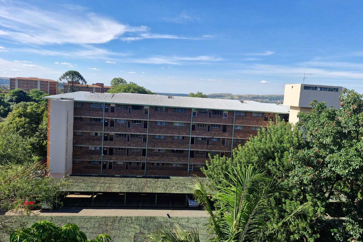 2-Bedroom Apartment for Sale in Silverton Pretoria - Photo 4