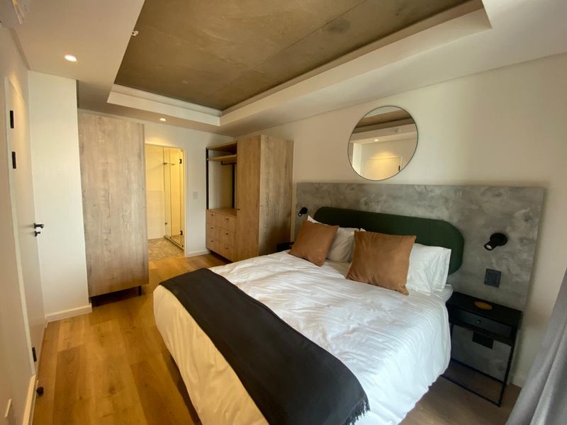 Lovely furnished 2 bedroom in Station House - Photo 6