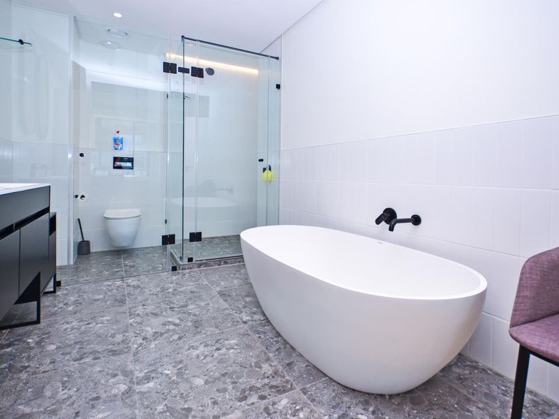 Two bedroom furnished for medium term rental - Photo 7