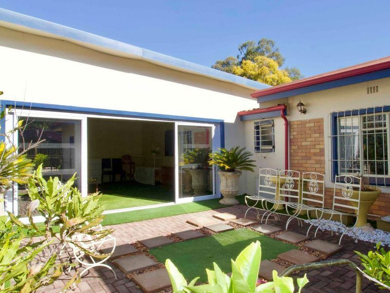 Large Home On A Corner Stand with income generation. - Photo 10