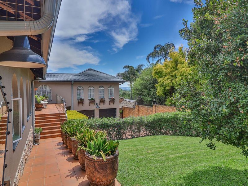 5 Bedroom House for Sale in Glenvista - Photo 7