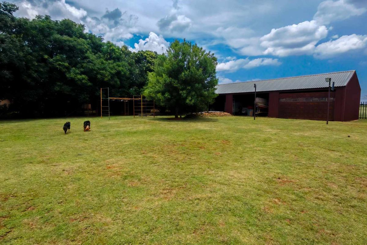 Business Opportunity with Country Living! - Photo 2