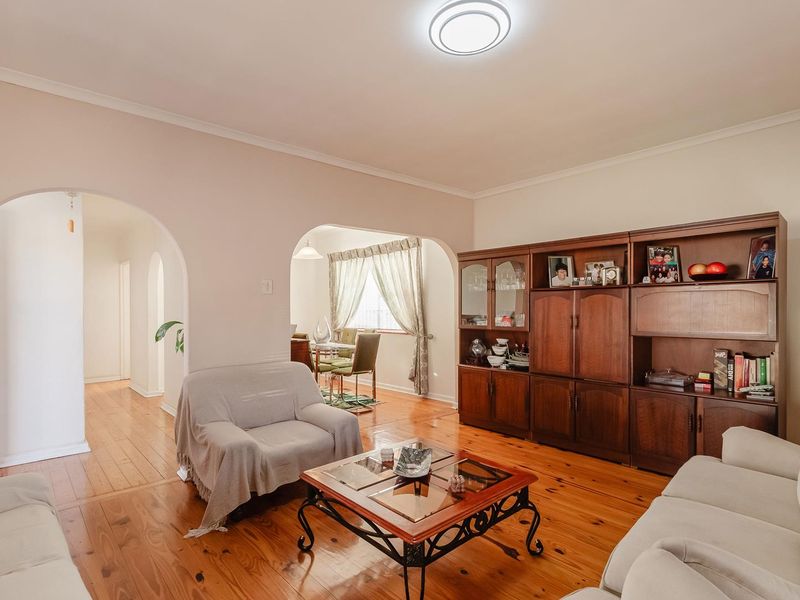 Modern, Neat and Secure Family Home - Photo 6