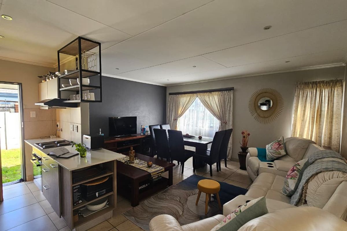 Well-Designed 3-Bedroom, 2-Bathroom Home for Sale in Mindalore - Photo 2