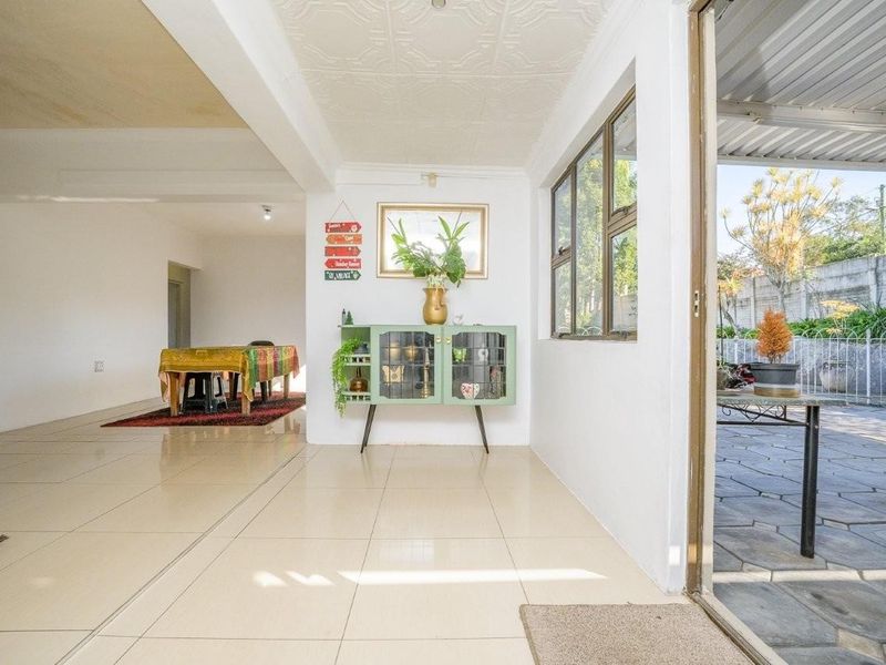 PRIME COMMERCIAL CONVERSION - Photo 2