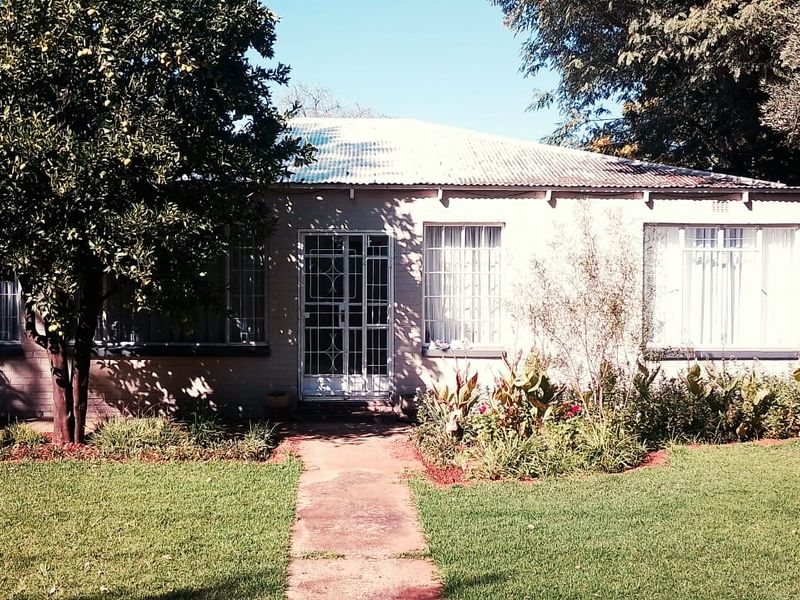 PLOT AVAILABLE WITH TO VERY LARGE GARAGES AND LICENECED MARIJUANA TUNEL - Photo 2