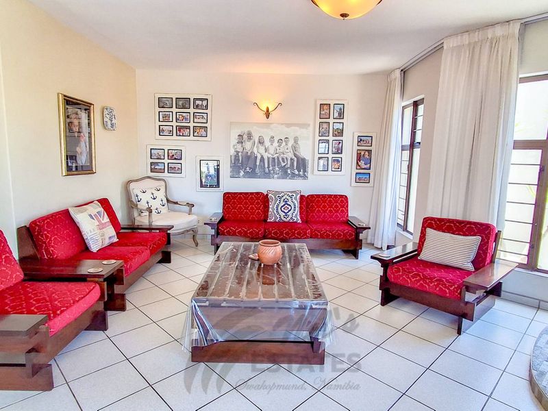 Townhouse For Sale in Central Swakopmund - Photo 3