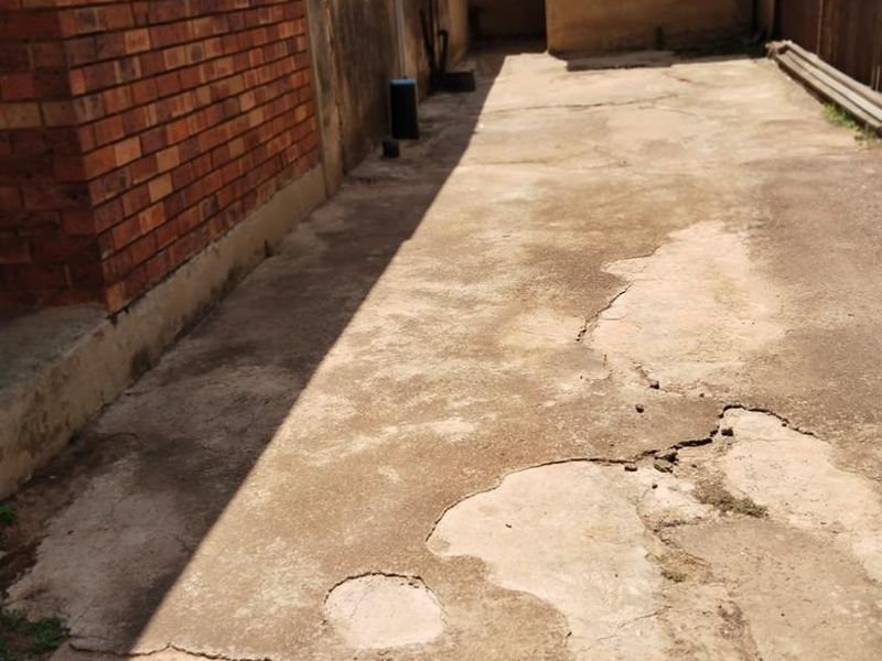 A property to invest - Photo 2