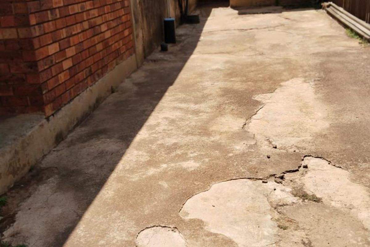 A property to invest - Photo 2