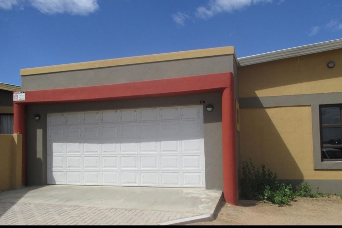 Property for Sale - Photo 3