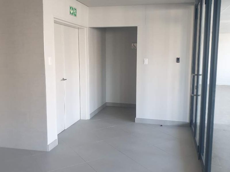 CENTRAL WNK TO LET - MODERN NEWLY RENOVATED - Photo 4