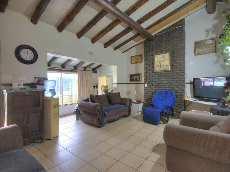 4 bed home plus 2 cottages - Photo 6