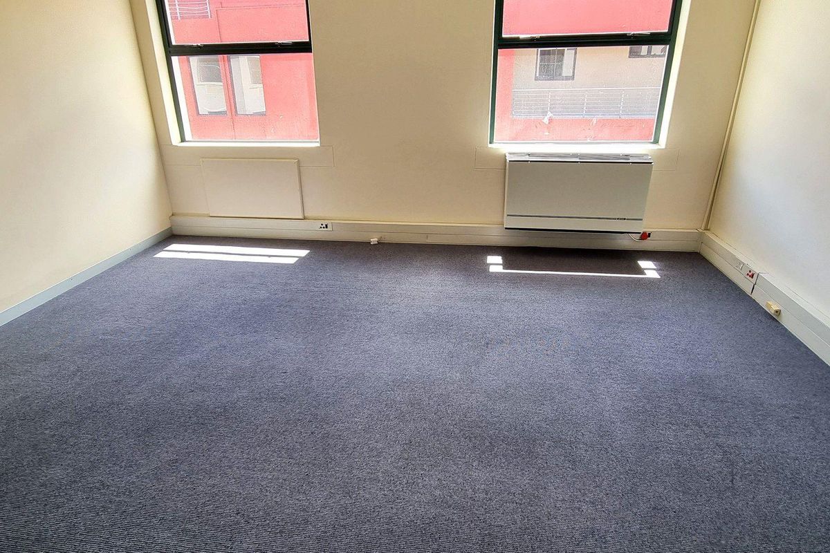First Floor Offices in Tokai - Photo 4