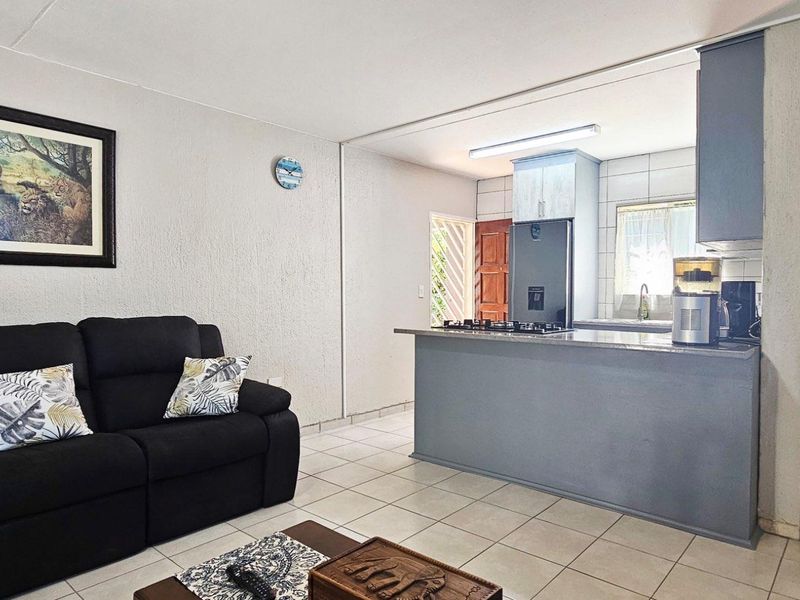 ABSOLUTELY STUNNING Newly renovated Apartment in Radiokop - Photo 7