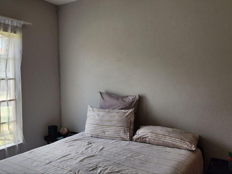 Comfortable 3 bedroom Living for the Whole Family - Photo 8