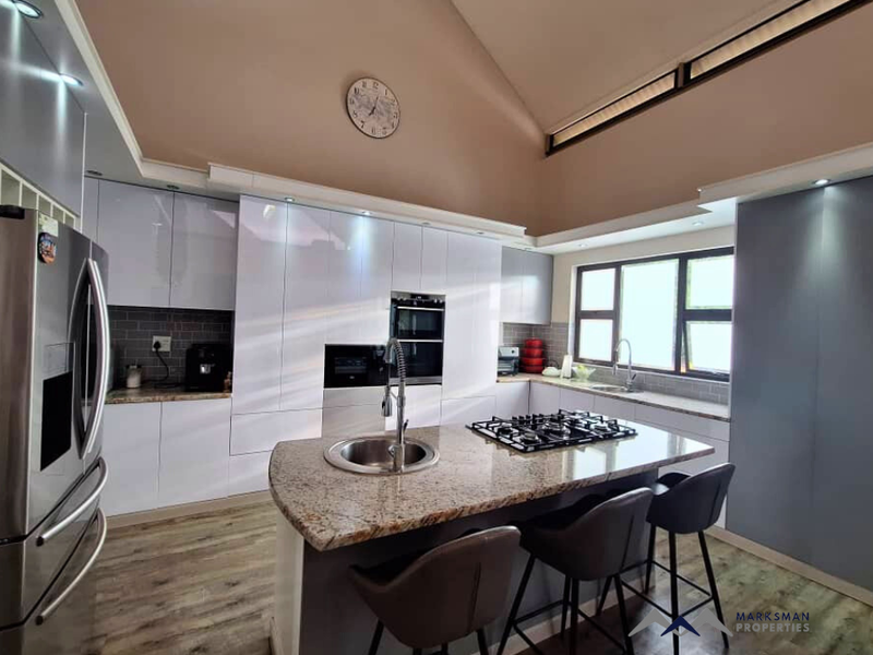 Perfect Family Home at Omeya Golf Estate - Photo 4