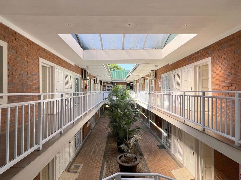 UPMARKET OFFICE SPACE - AN IDEAL INVESTMENT - Photo 8