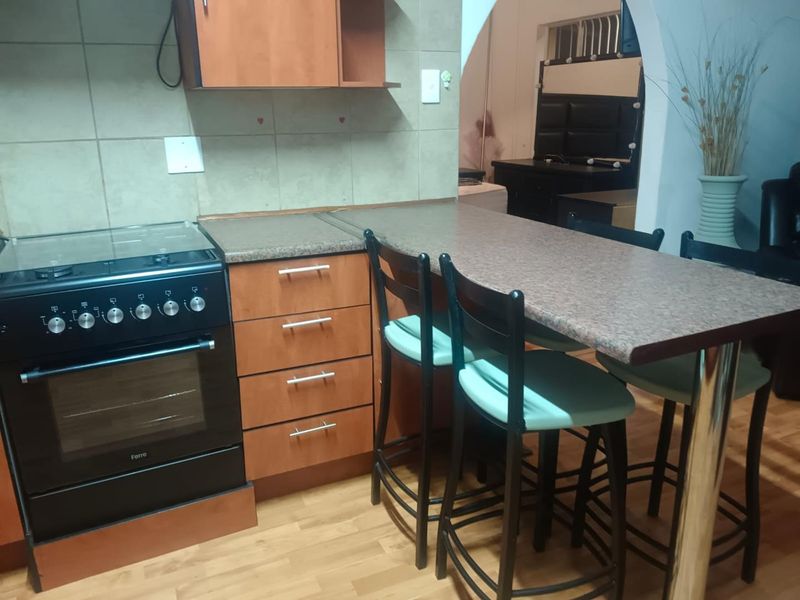 Pet Friendly Cottage for Cats Only for Rent - Photo 7