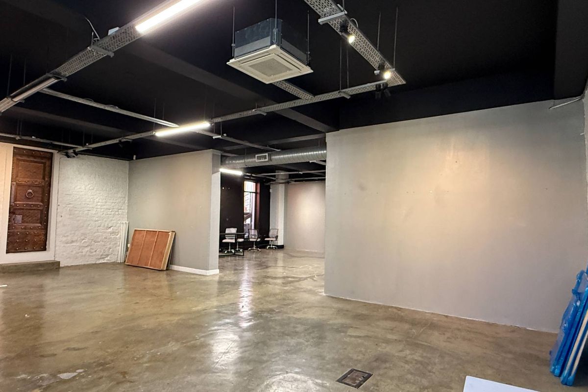 177m2 retail/office space to let on Dorp Street - Photo 3