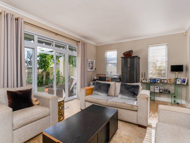 Elegant Family Living in an Exclusive Security Estate - Photo 8