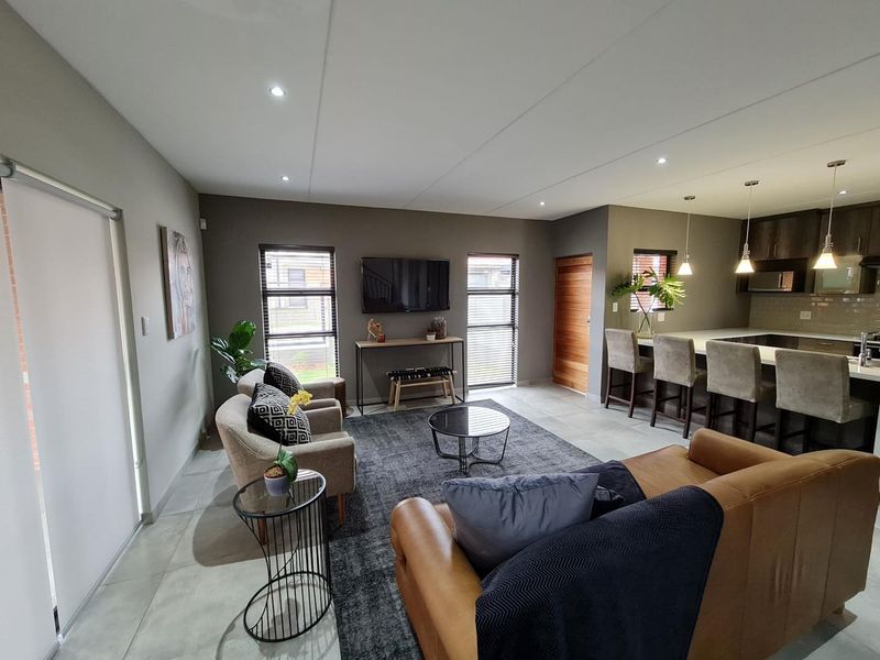 New Development - Modern Double-Storey Townhouses - SPECIAL! - Photo 5