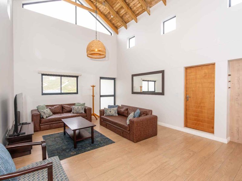 Modern New Build in Secure Estate, St Helena Bay - Photo 8