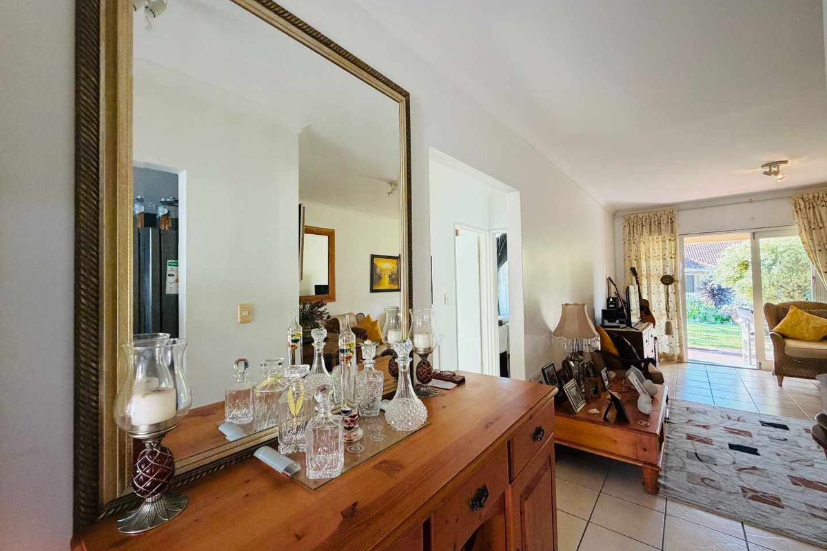 Hendra – Comfortable Retirement Living in a Stepless Garden Simplex - Photo 4