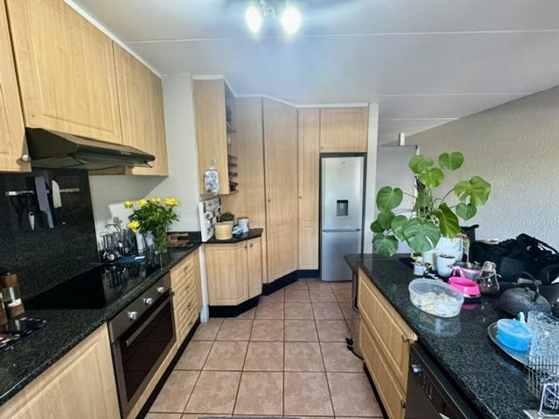 2 BED 2 BATH UNFURNISHED APARTMENT EDENBURG - Photo 9