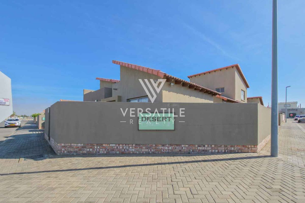Double the Comfort, Double the Style – Kramersdorf Townhouse - Photo 4