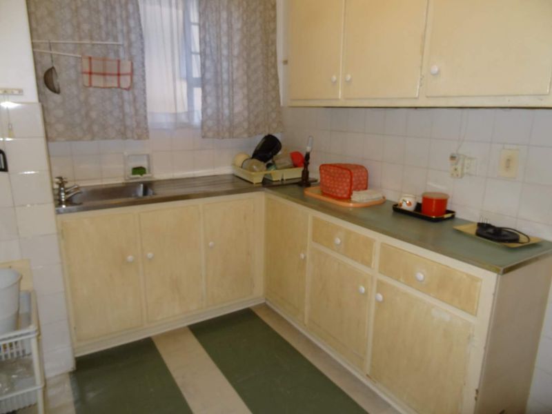 1.5 Beds For Sale in North Beach - Photo 3