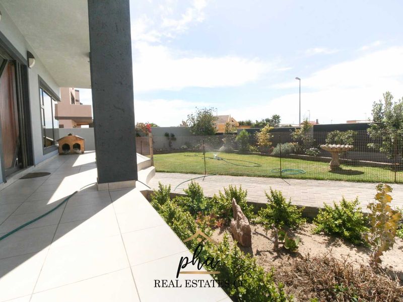 Huge Family Home For Sale in Swakopmund, Ocean View - Photo 2